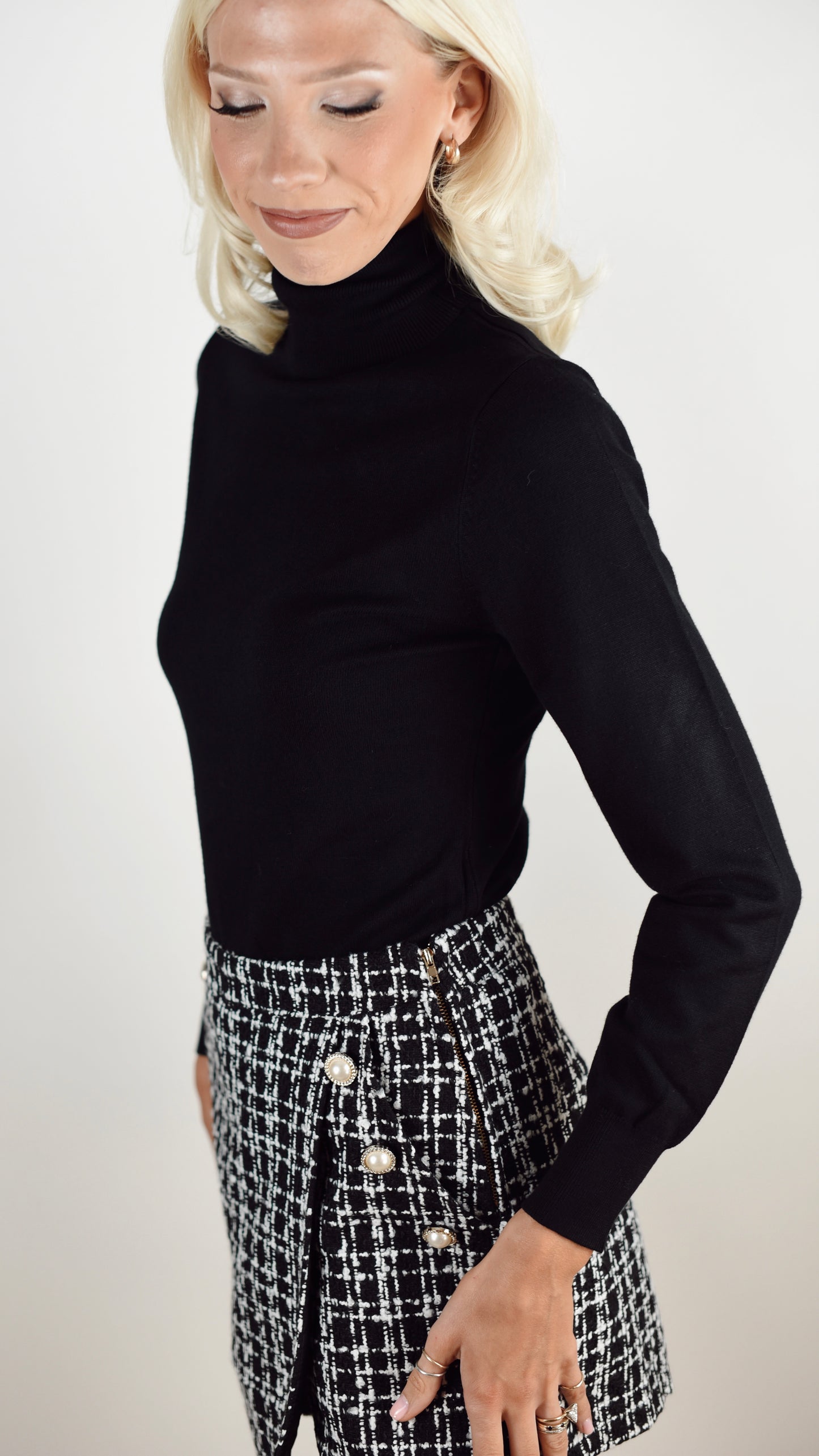 Tara Black Turtleneck