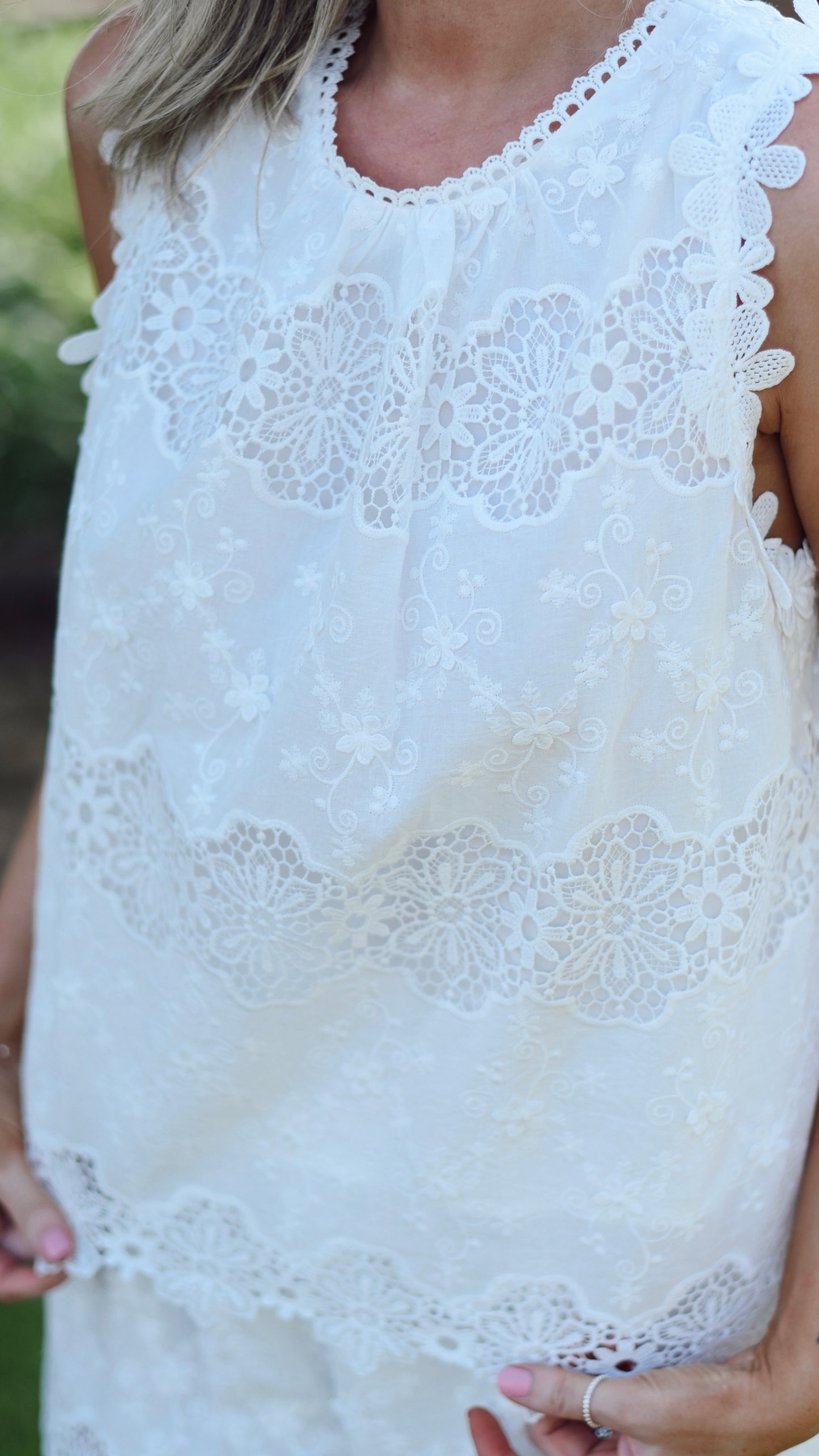 Amelia Set