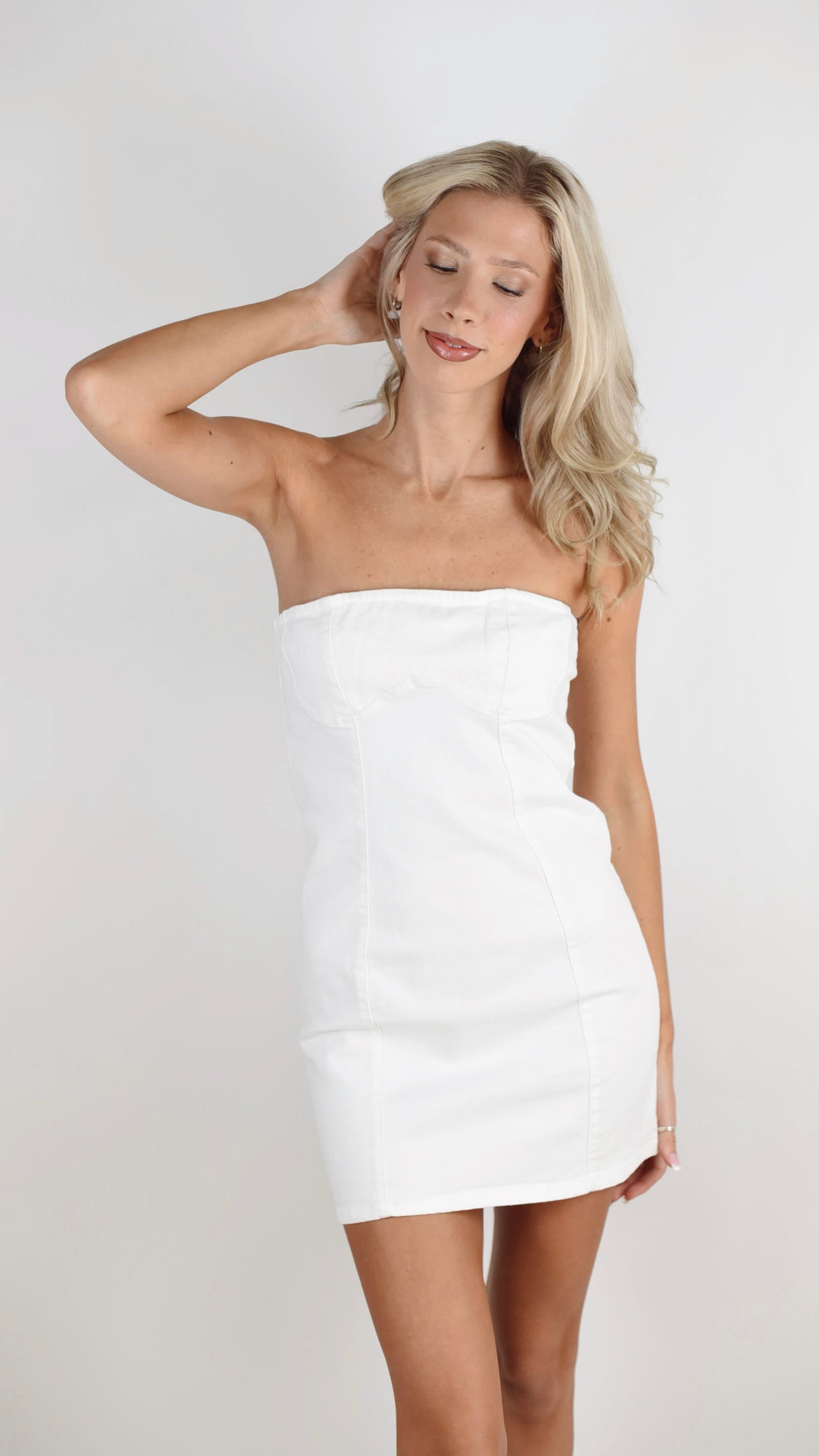 Jilly White Dress