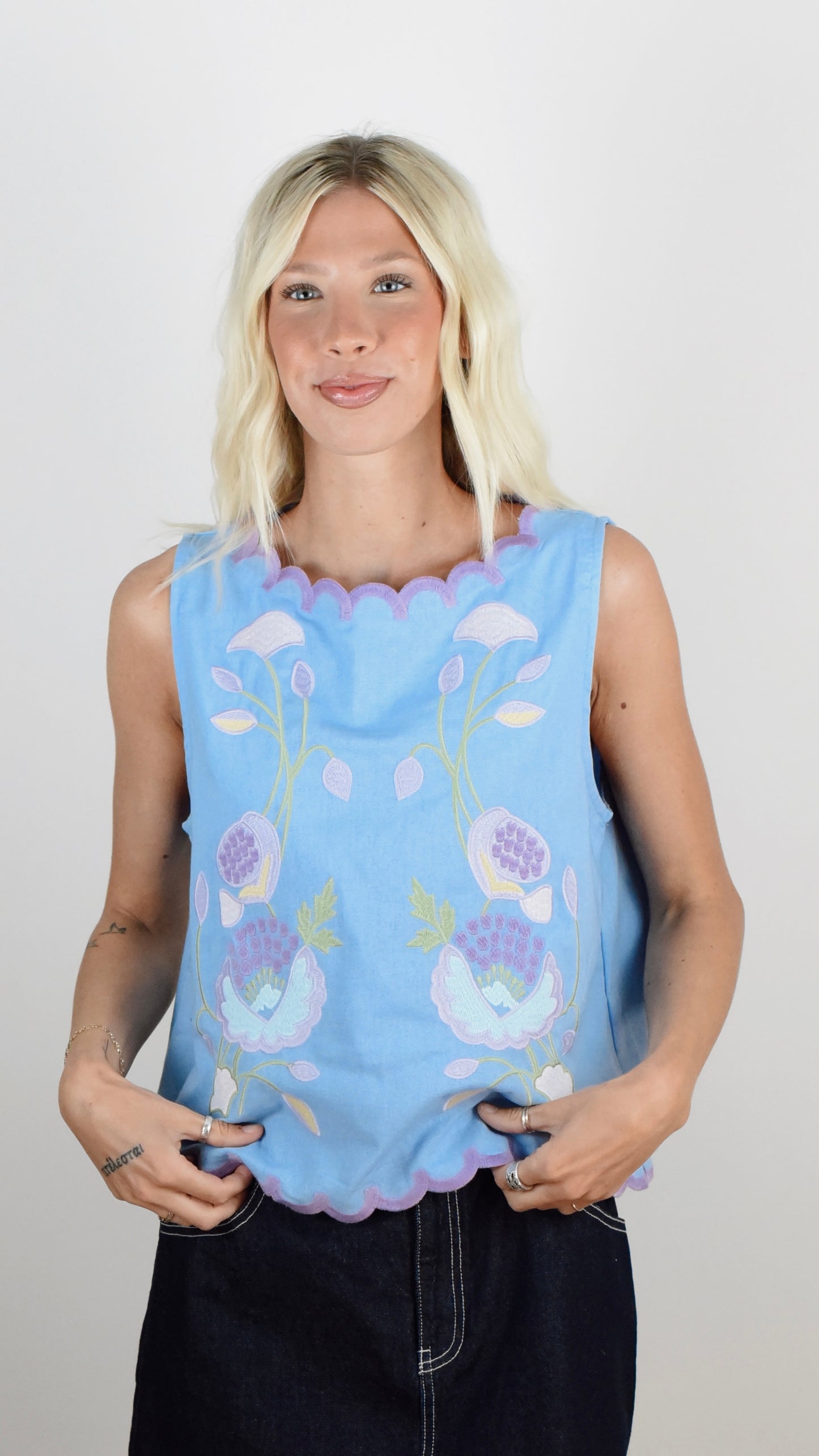 Hattie Top