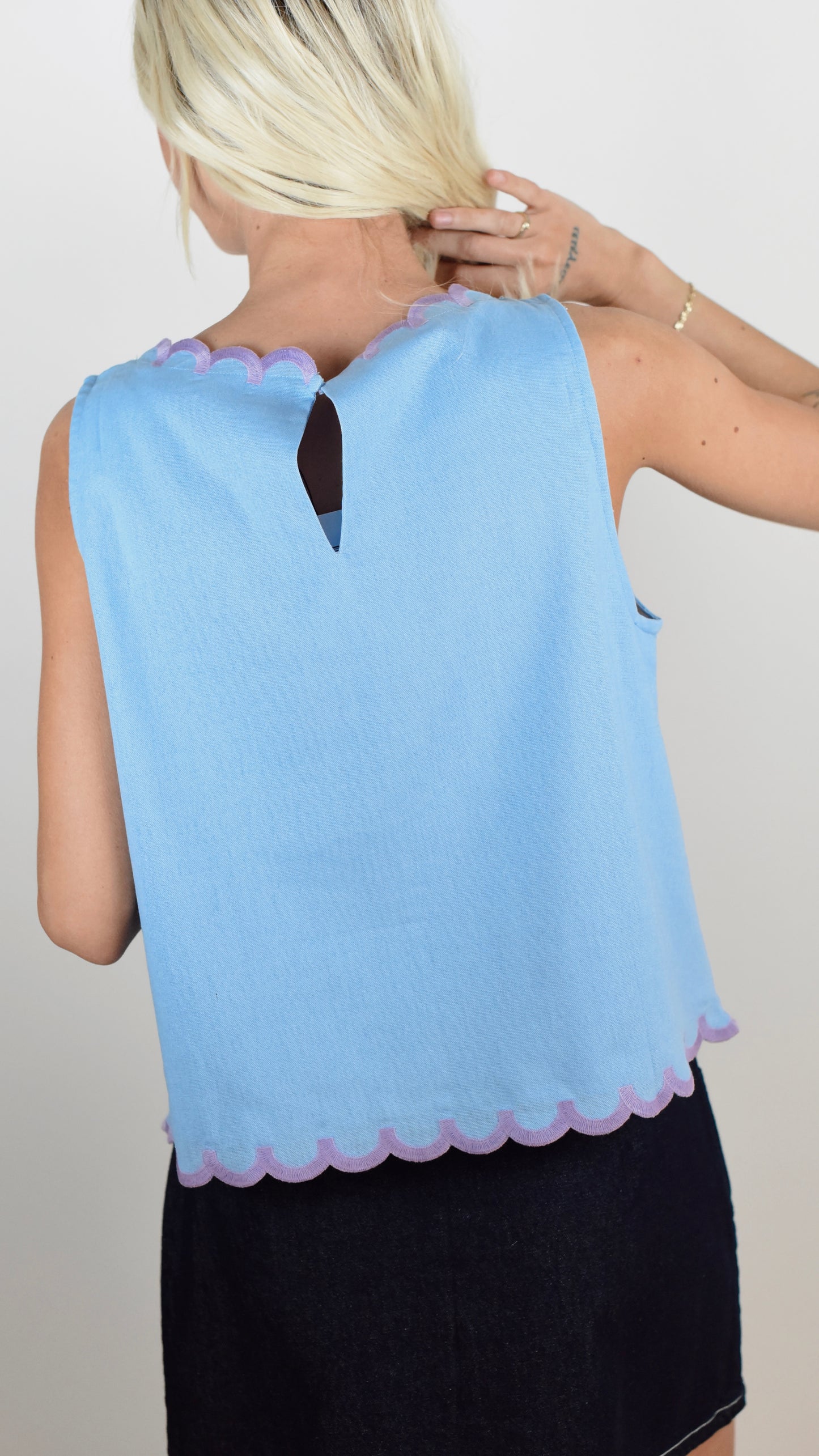Hattie Top